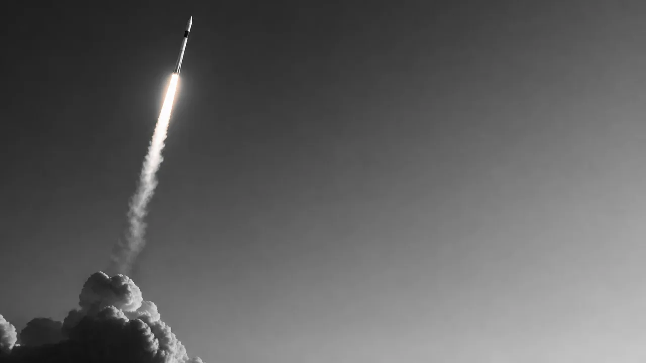 SpaceX Launches 27 Starlink Satellites After 11-Day Gap
